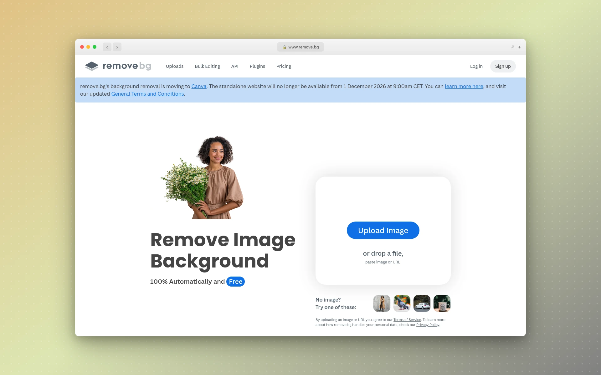 remove.bg homepage